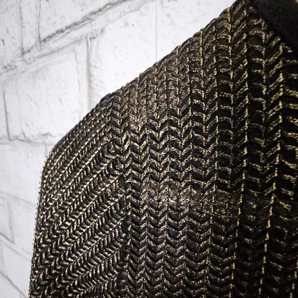 ☆ DREAM, PLAY, IMAGINE... Loose-knit Sheer Chevron Gold Top, 5/6 ☆